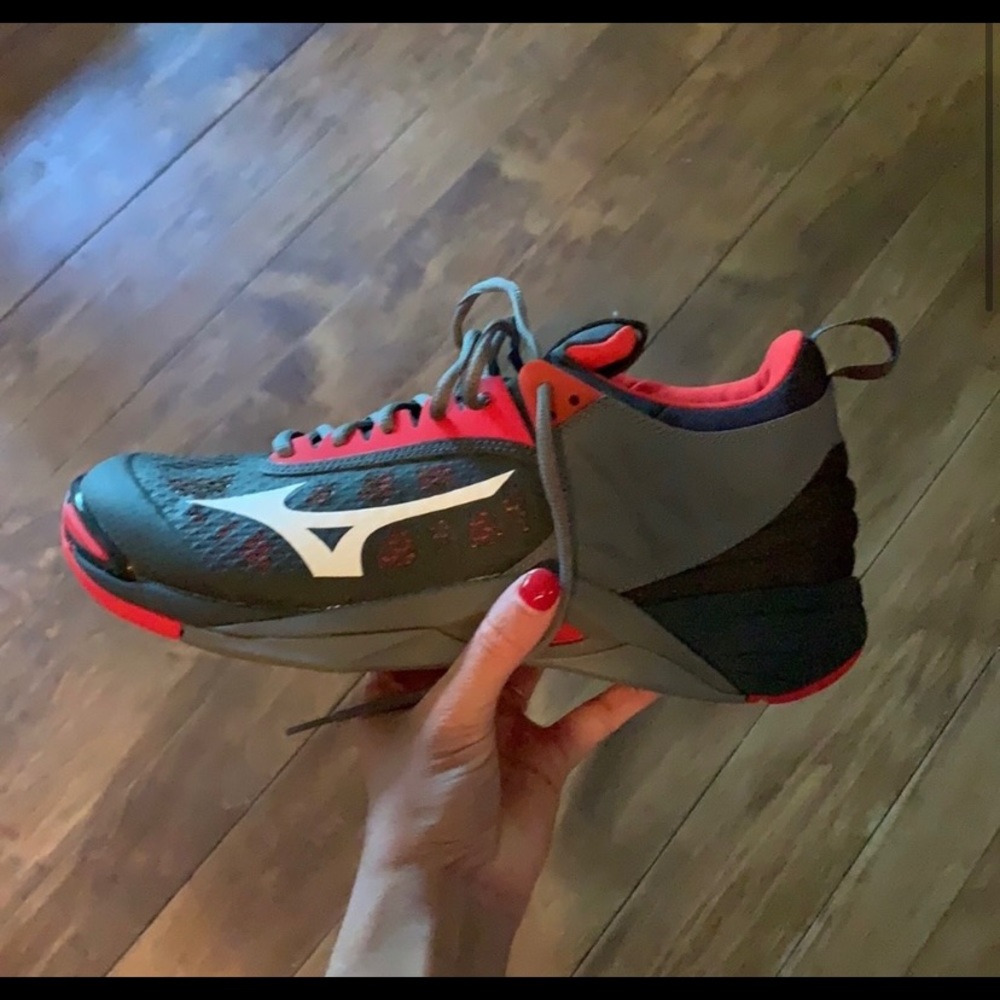 Gray and Red Wave Momentum Sneakers. Fresh out of the box, never been worn.